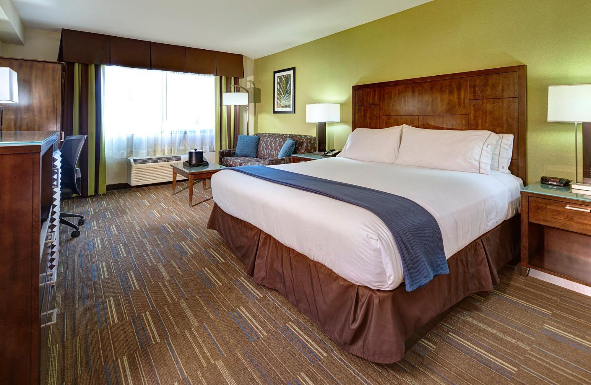 Holiday Inn Express San Diego South - National City By Ihg Экстерьер фото